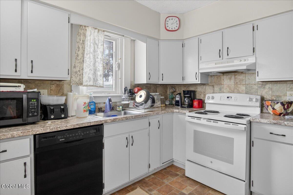 3418 Albany Street Schenectady NY 12304
