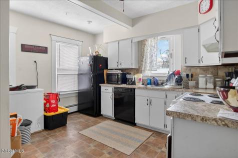 3418 Albany Street Schenectady NY 12304
