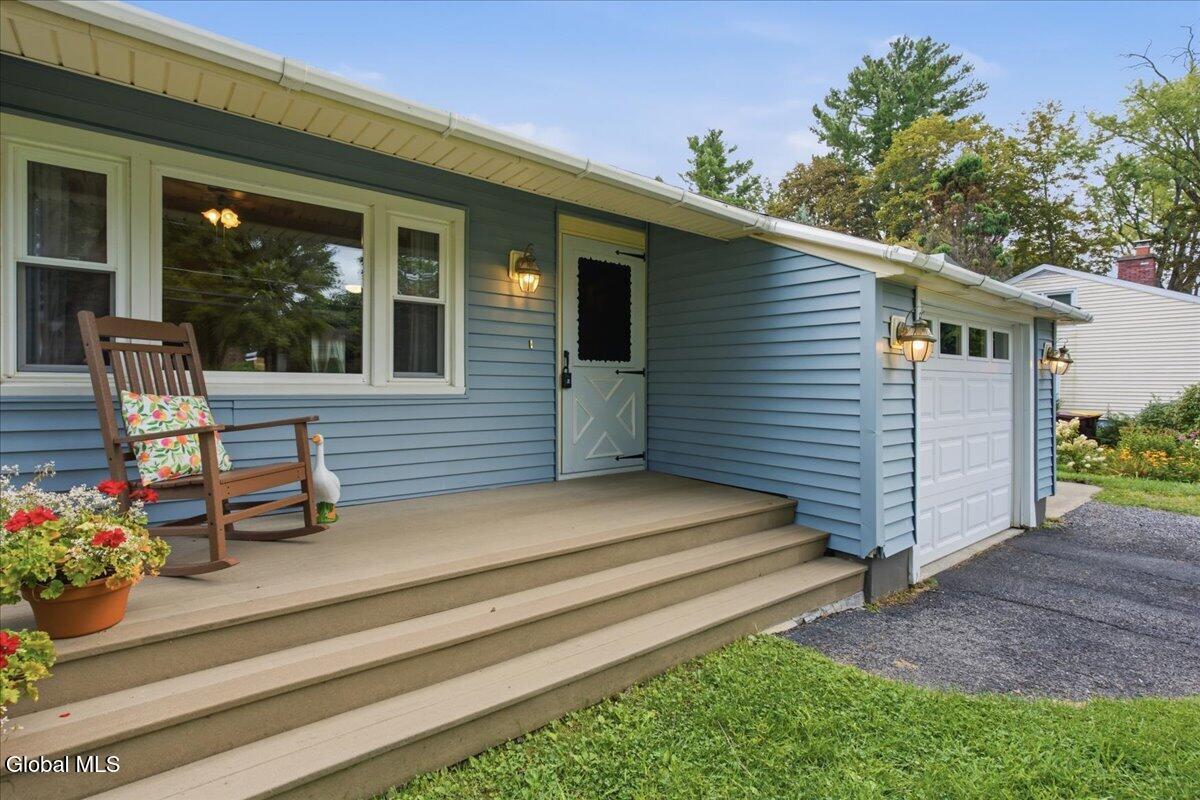 19 Buell Avenue Ballston Lake NY 12019