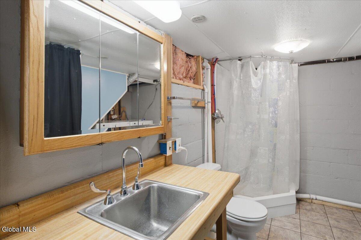 19 Buell Avenue Ballston Lake NY 12019