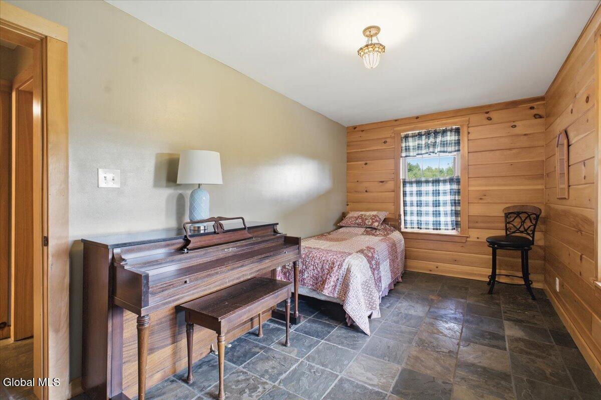5328 Ny-30 Indian Lake NY 12842