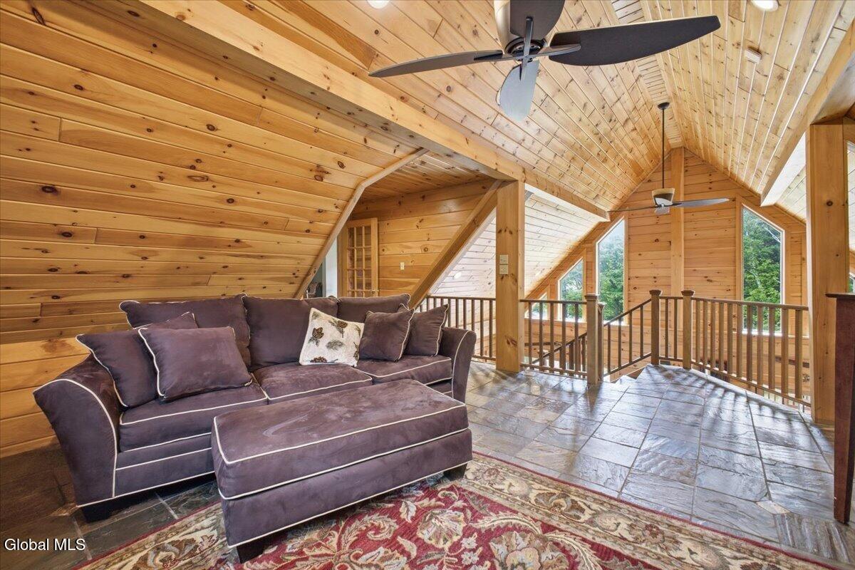 5328 Ny-30 Indian Lake NY 12842