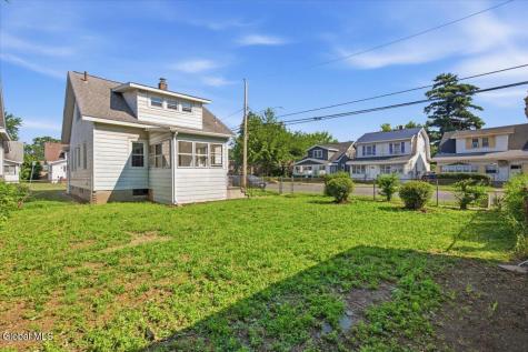 16 Roosevelt Street Albany NY 12206