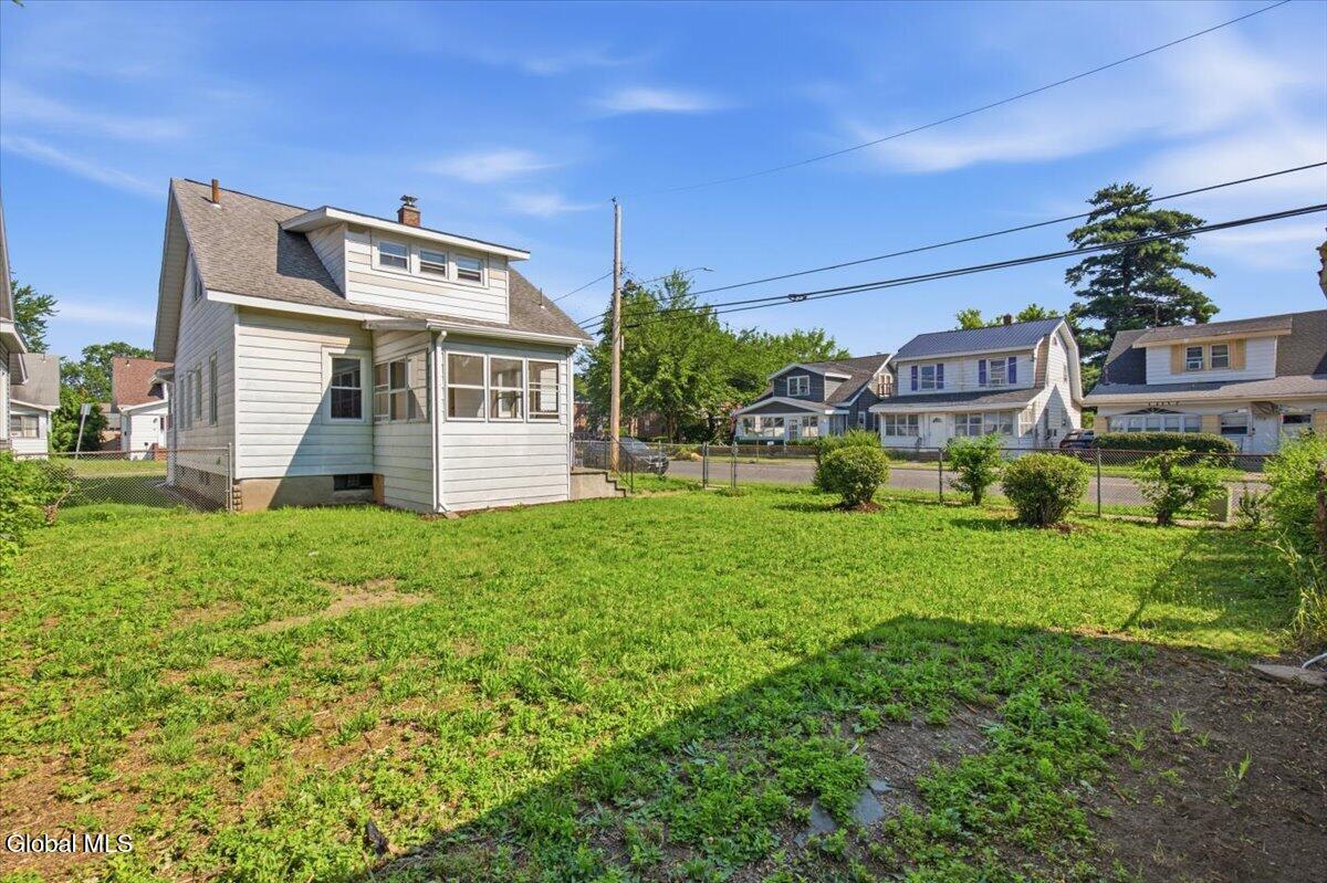16 Roosevelt Street Albany NY 12206