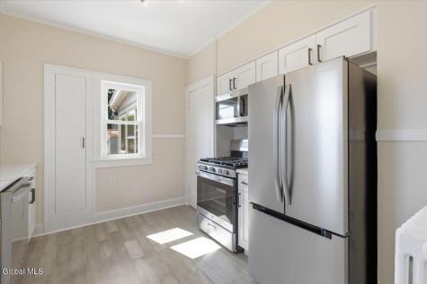 16 Roosevelt Street Albany NY 12206