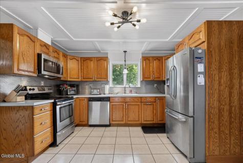 5671 Parkis Mills Road Galway NY 12074