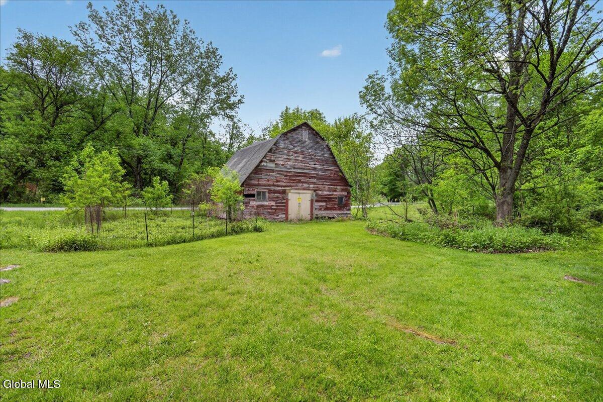 5671 Parkis Mills Road Galway NY 12074