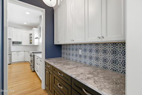 3 Britton Way Watervliet NY 12189