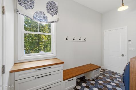 3 Britton Way Watervliet NY 12189