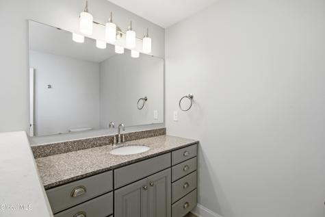 3 Britton Way Watervliet NY 12189