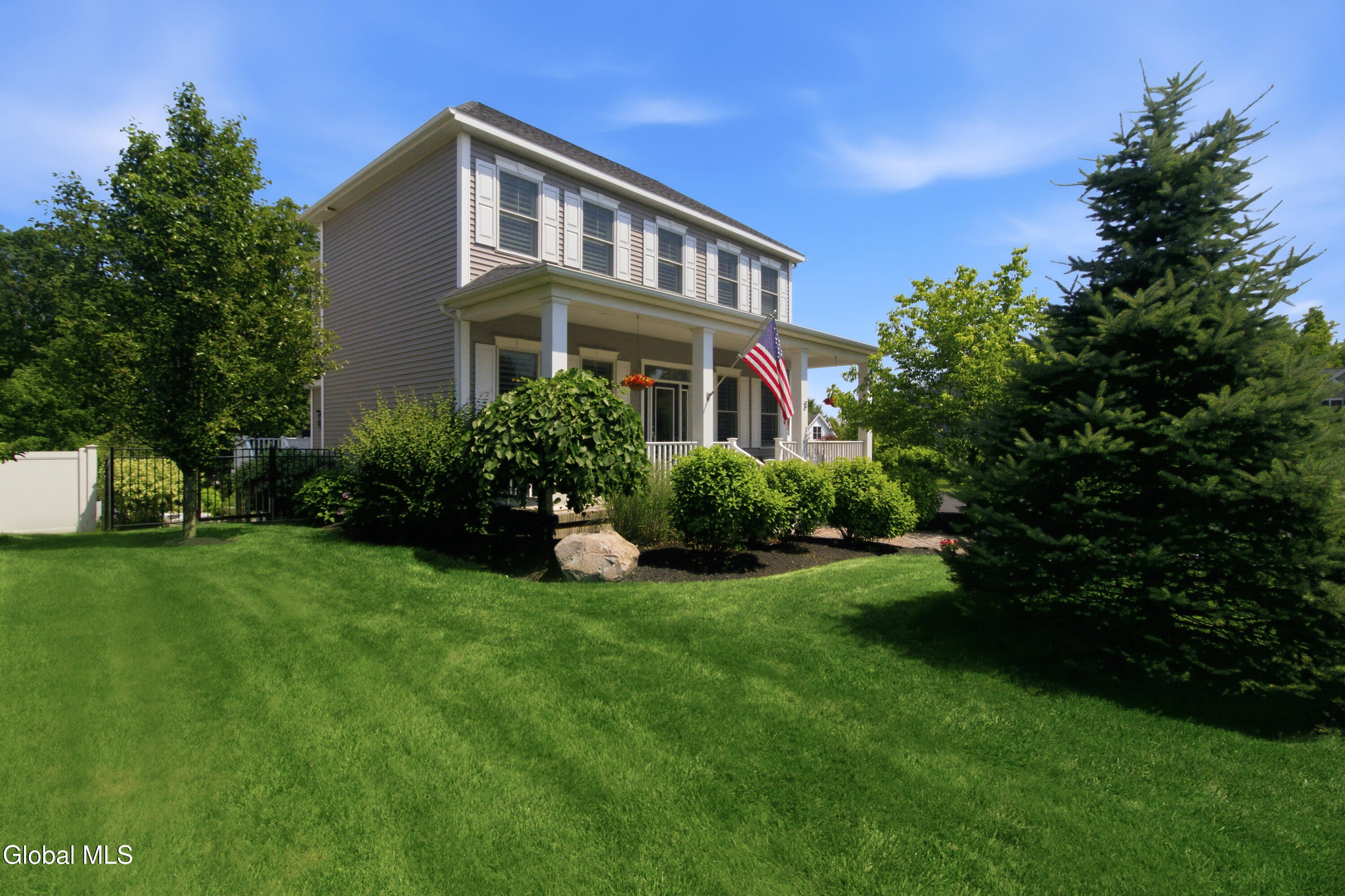 3 Britton Way Watervliet NY 12189