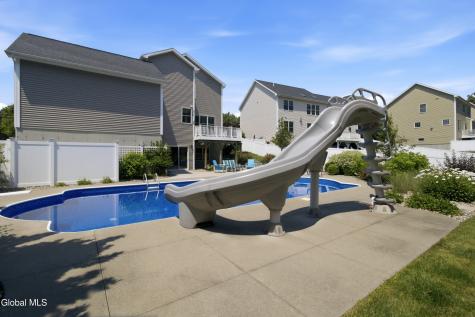 3 Britton Way Watervliet NY 12189
