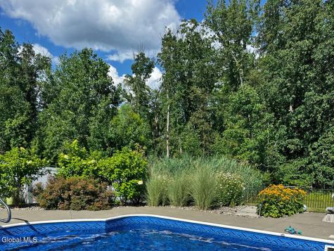 3 Britton Way Watervliet NY 12189