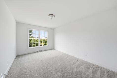27 Wheatfield Way Clifton Park NY 12118
