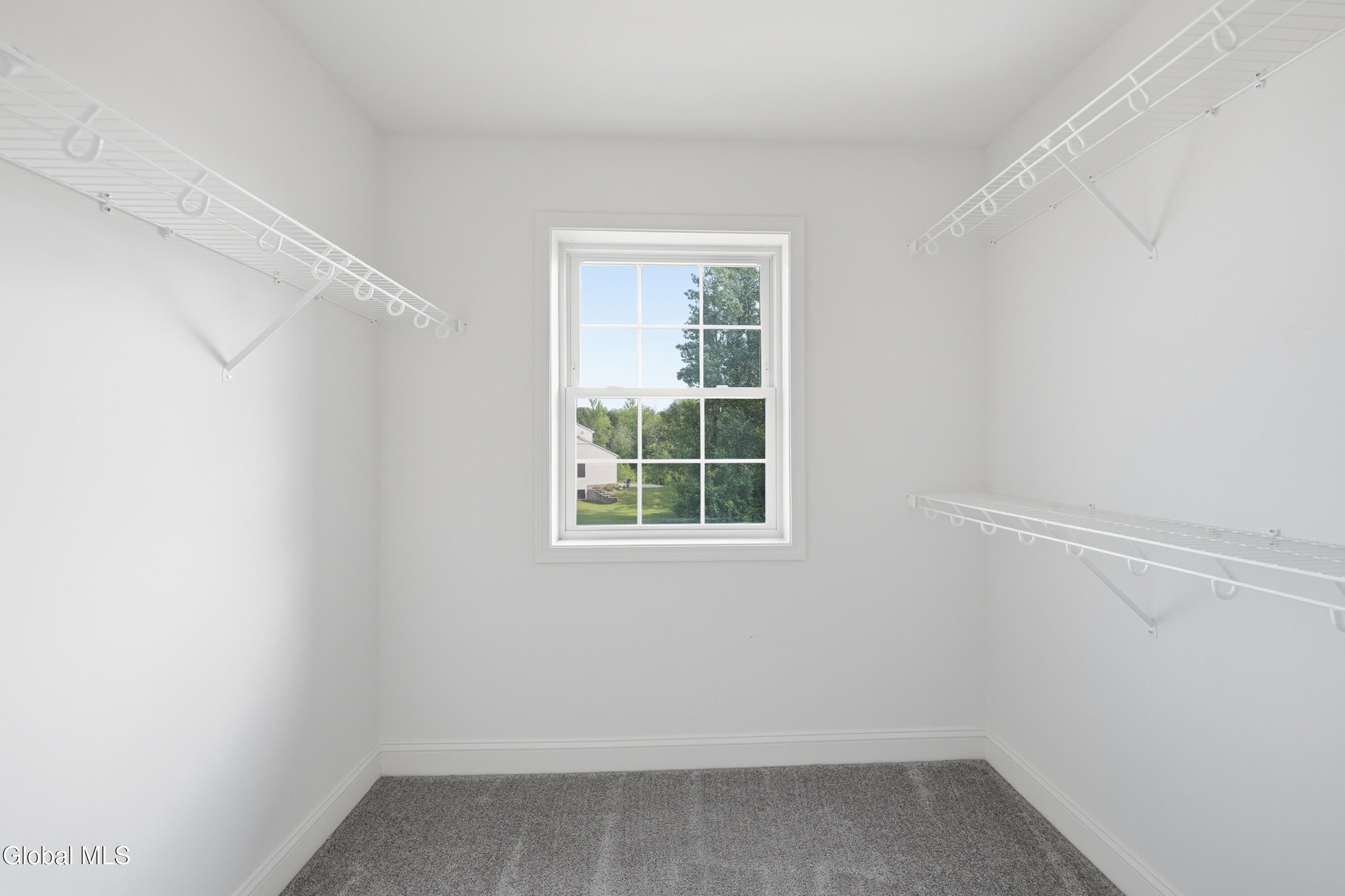 27 Wheatfield Way Clifton Park NY 12118