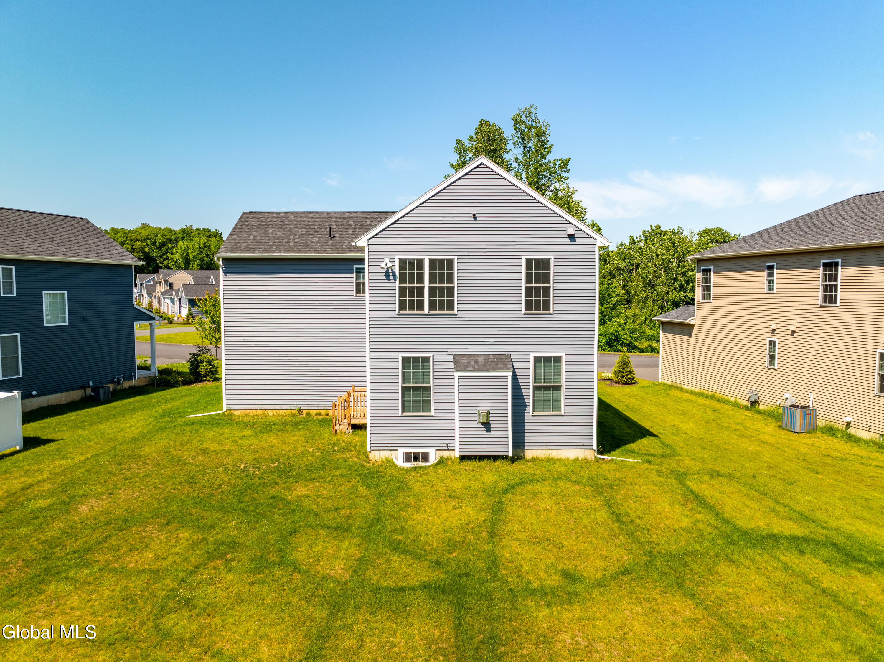 27 Wheatfield Way Clifton Park NY 12118