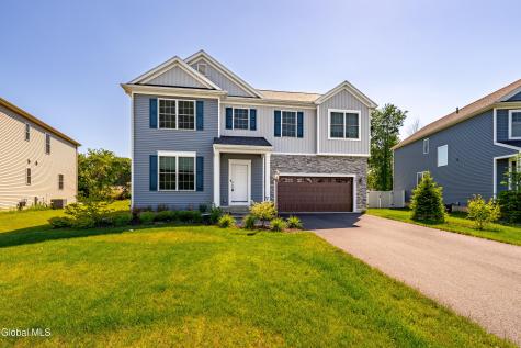 27 Wheatfield Way Clifton Park NY 12118