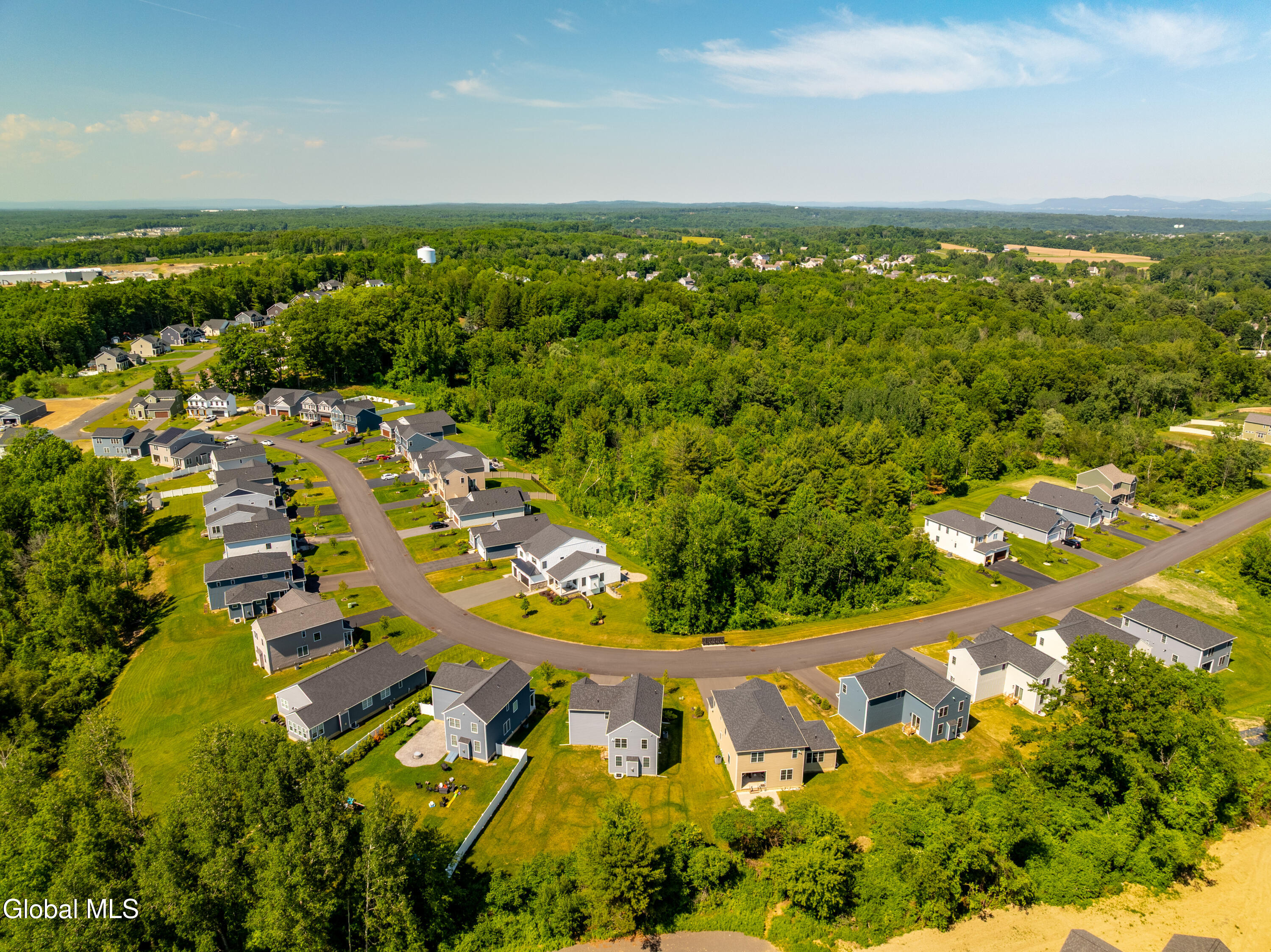 27 Wheatfield Way Clifton Park NY 12118