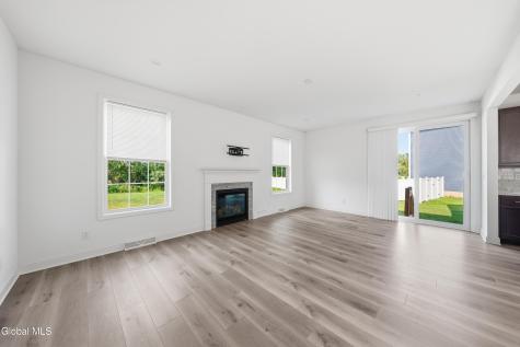 27 Wheatfield Way Clifton Park NY 12118