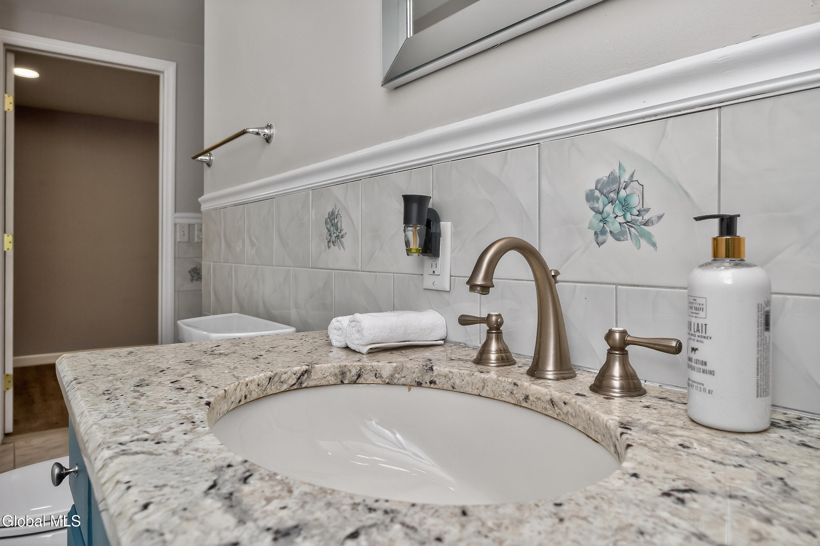 190 Ballston Avenue Saratoga Springs NY 12866