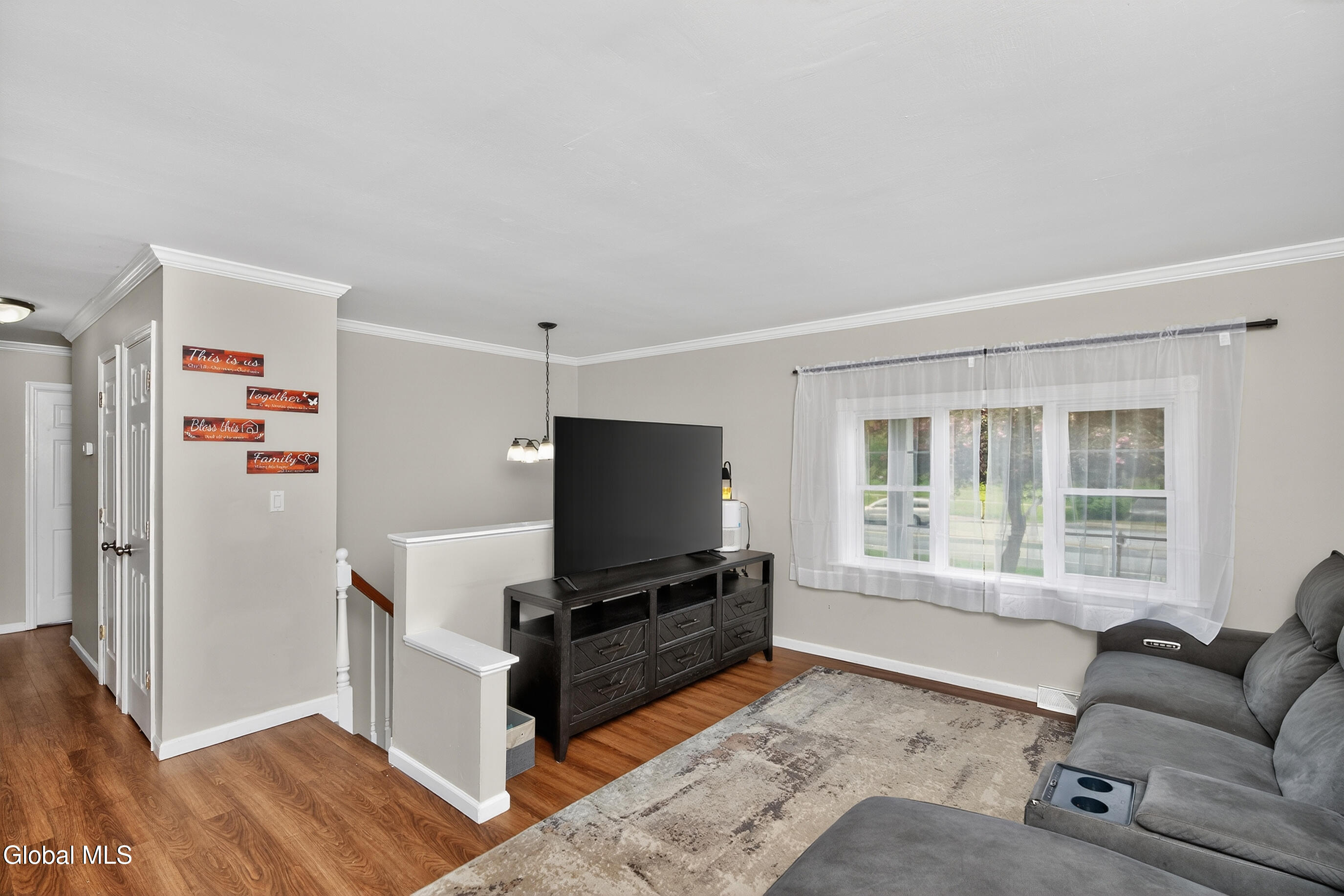 190 Ballston Avenue Saratoga Springs NY 12866