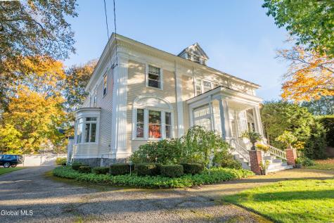 109 1st Avenue Gloversville NY 12078