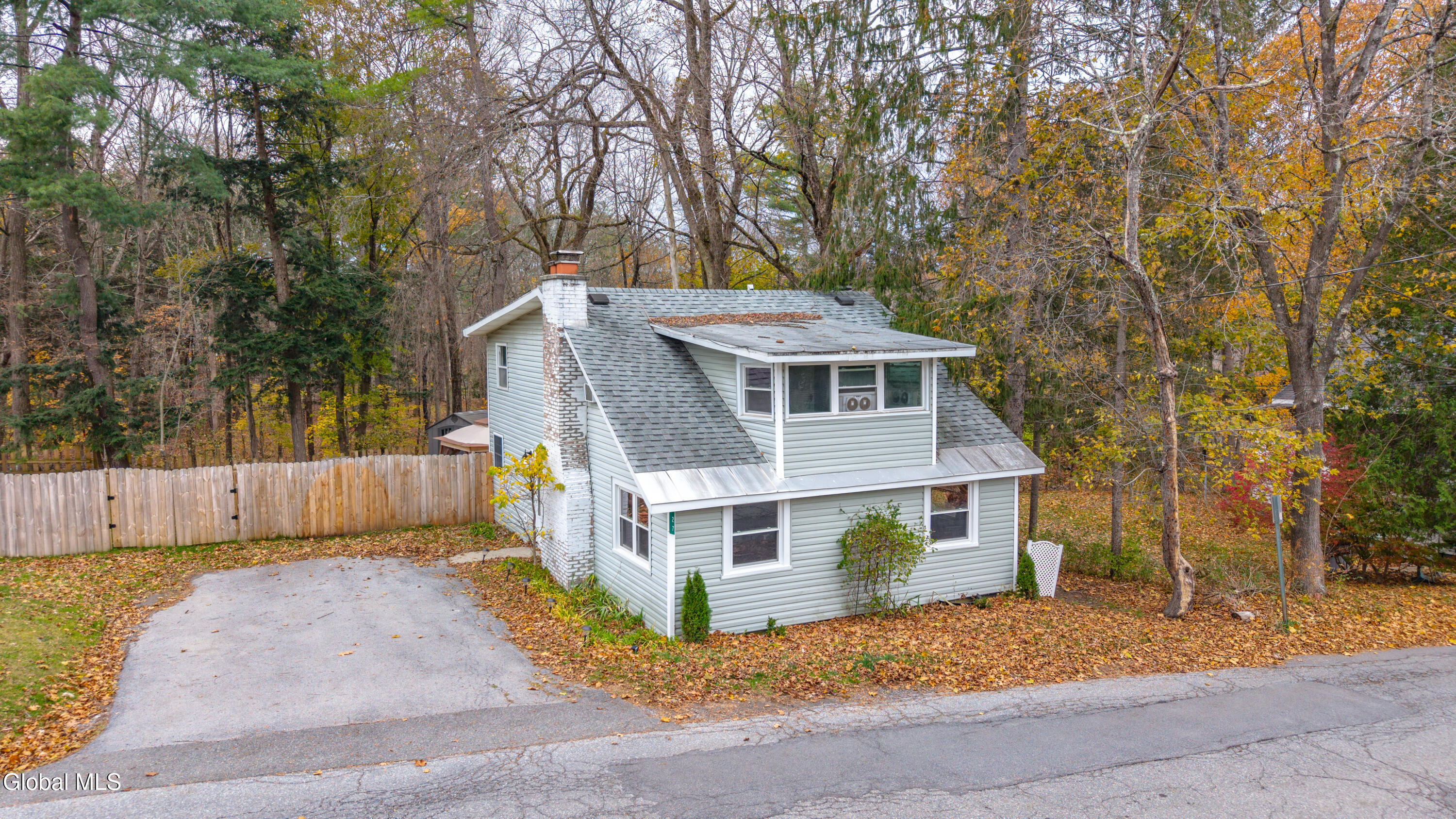 27 Eastside Drive Ballston Lake NY 12019