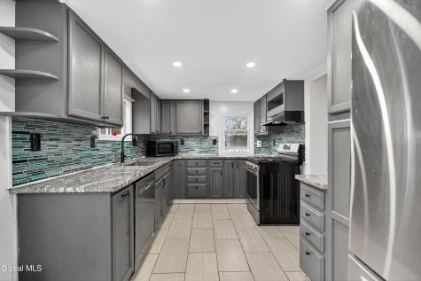 27 Eastside Drive Ballston Lake NY 12019