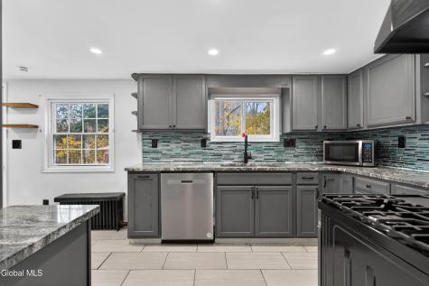 27 Eastside Drive Ballston Lake NY 12019