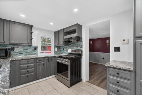 27 Eastside Drive Ballston Lake NY 12019