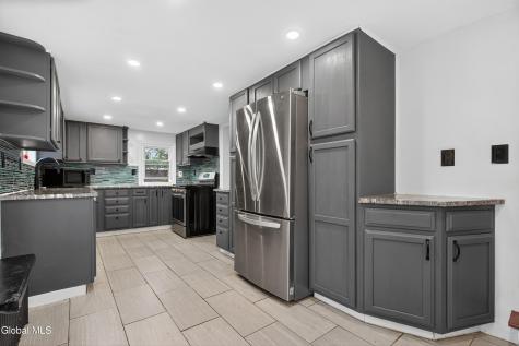 27 Eastside Drive Ballston Lake NY 12019