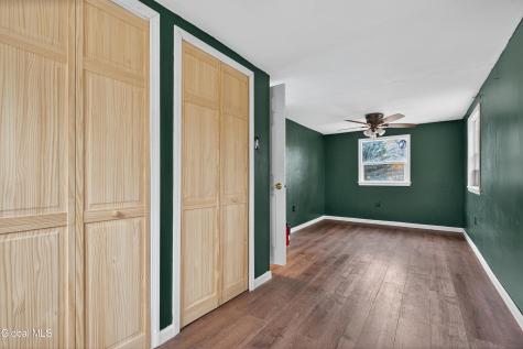 27 Eastside Drive Ballston Lake NY 12019