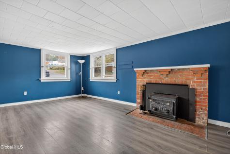 27 Eastside Drive Ballston Lake NY 12019