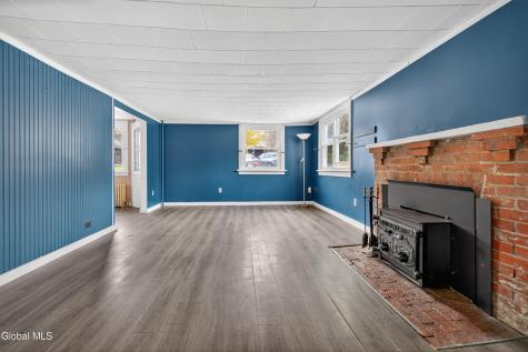 27 Eastside Drive Ballston Lake NY 12019