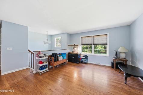 14 Booth Street Colonie NY 12205