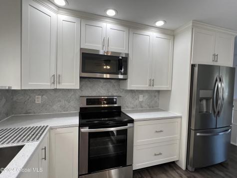 30 Penny Royal Road Malta NY 12020