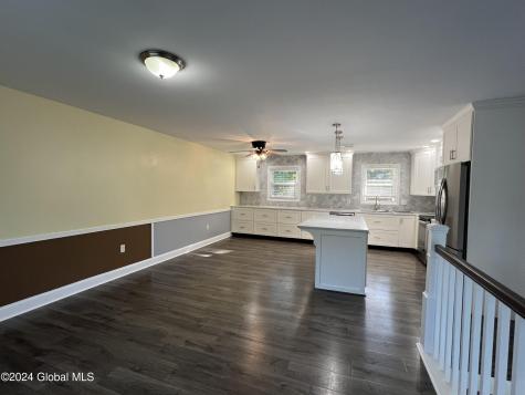 30 Penny Royal Road Malta NY 12020