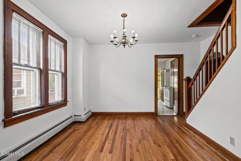 18 Weymouth Street Albany NY 12205