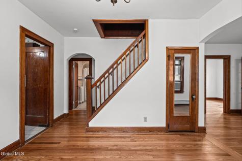 18 Weymouth Street Albany NY 12205