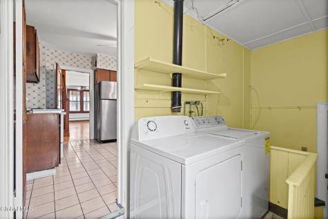 18 Weymouth Street Albany NY 12205
