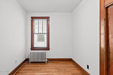 18 Weymouth Street Albany NY 12205