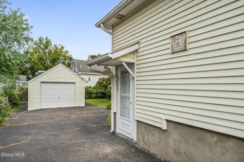 18 Weymouth Street Albany NY 12205