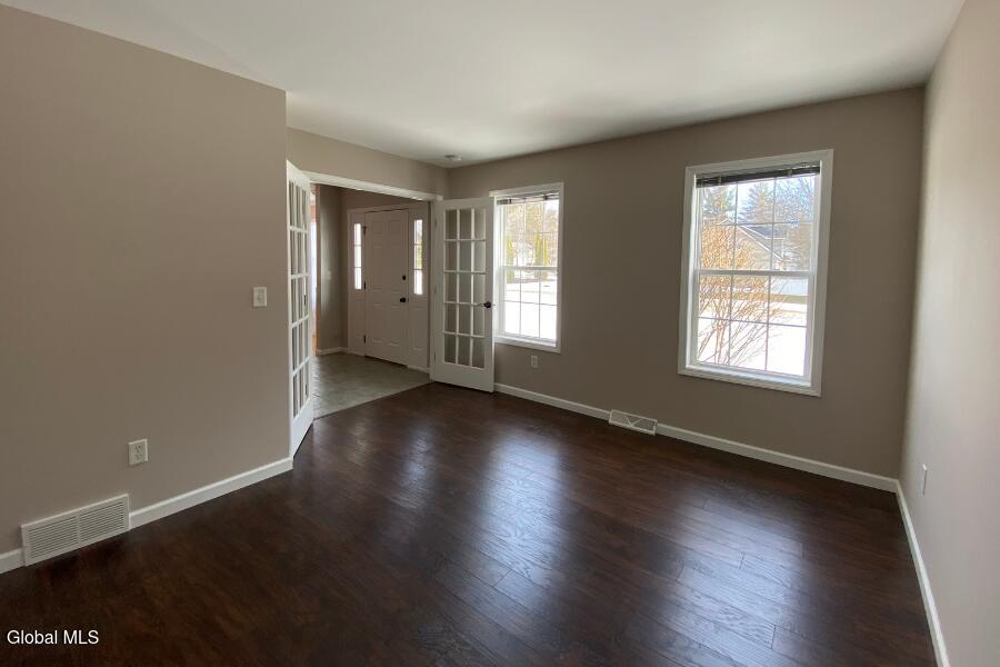 59 Glenburnie Drive Gansevoort NY 12831