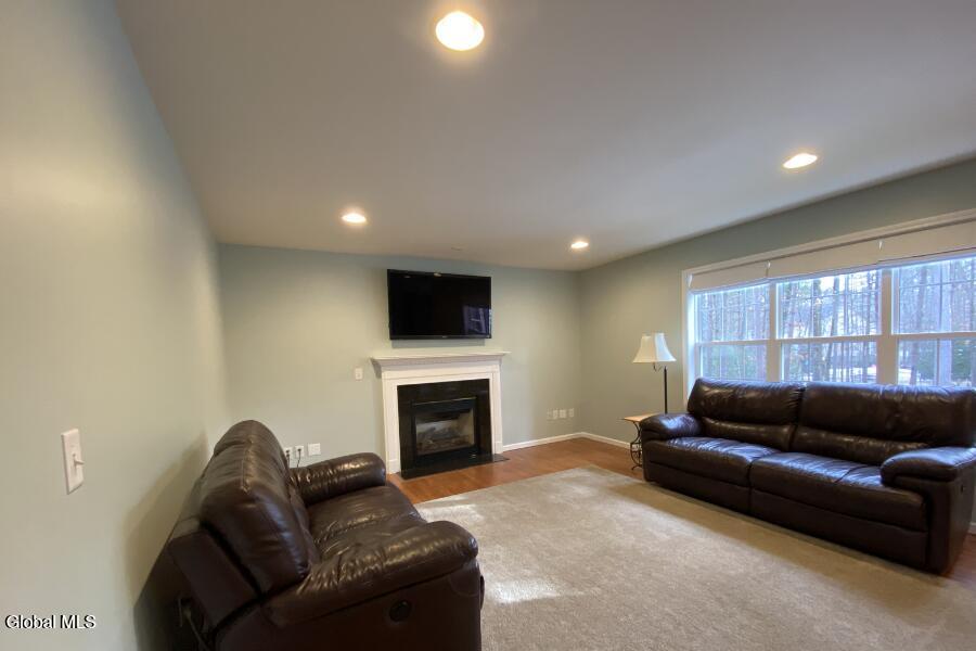 59 Glenburnie Drive Gansevoort NY 12831