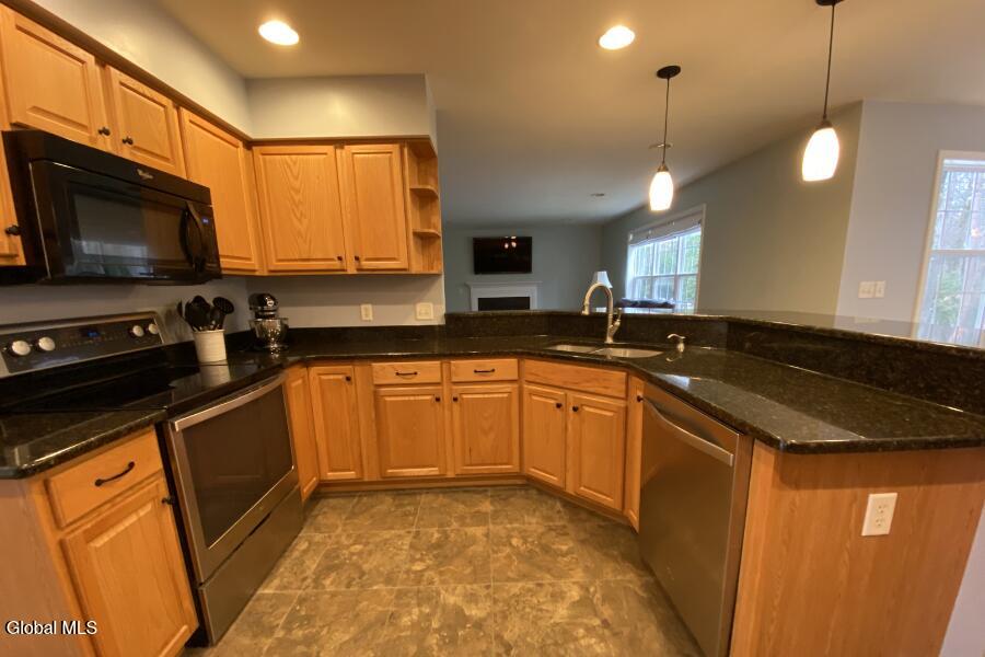 59 Glenburnie Drive Gansevoort NY 12831