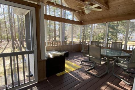 59 Glenburnie Drive Gansevoort NY 12831