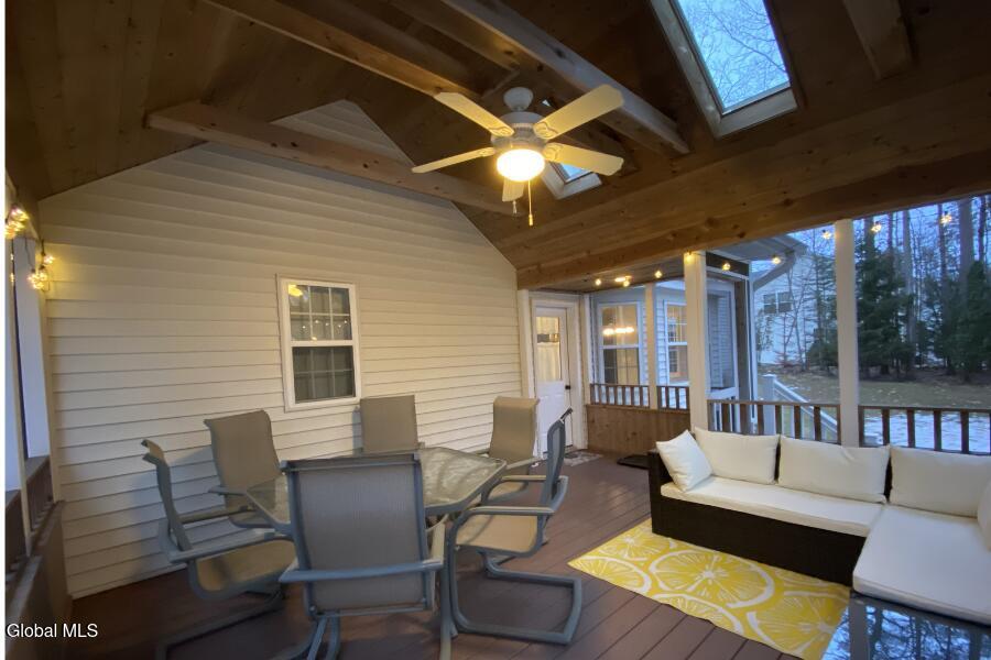 59 Glenburnie Drive Gansevoort NY 12831