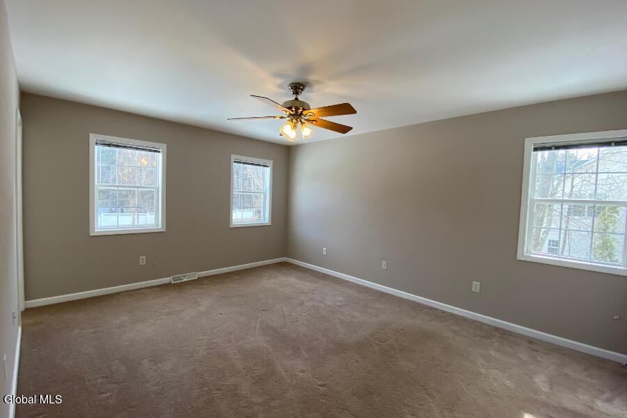 59 Glenburnie Drive Gansevoort NY 12831