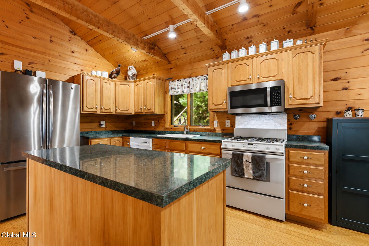 57 Summer Haven Way Schroon Lake NY 12870