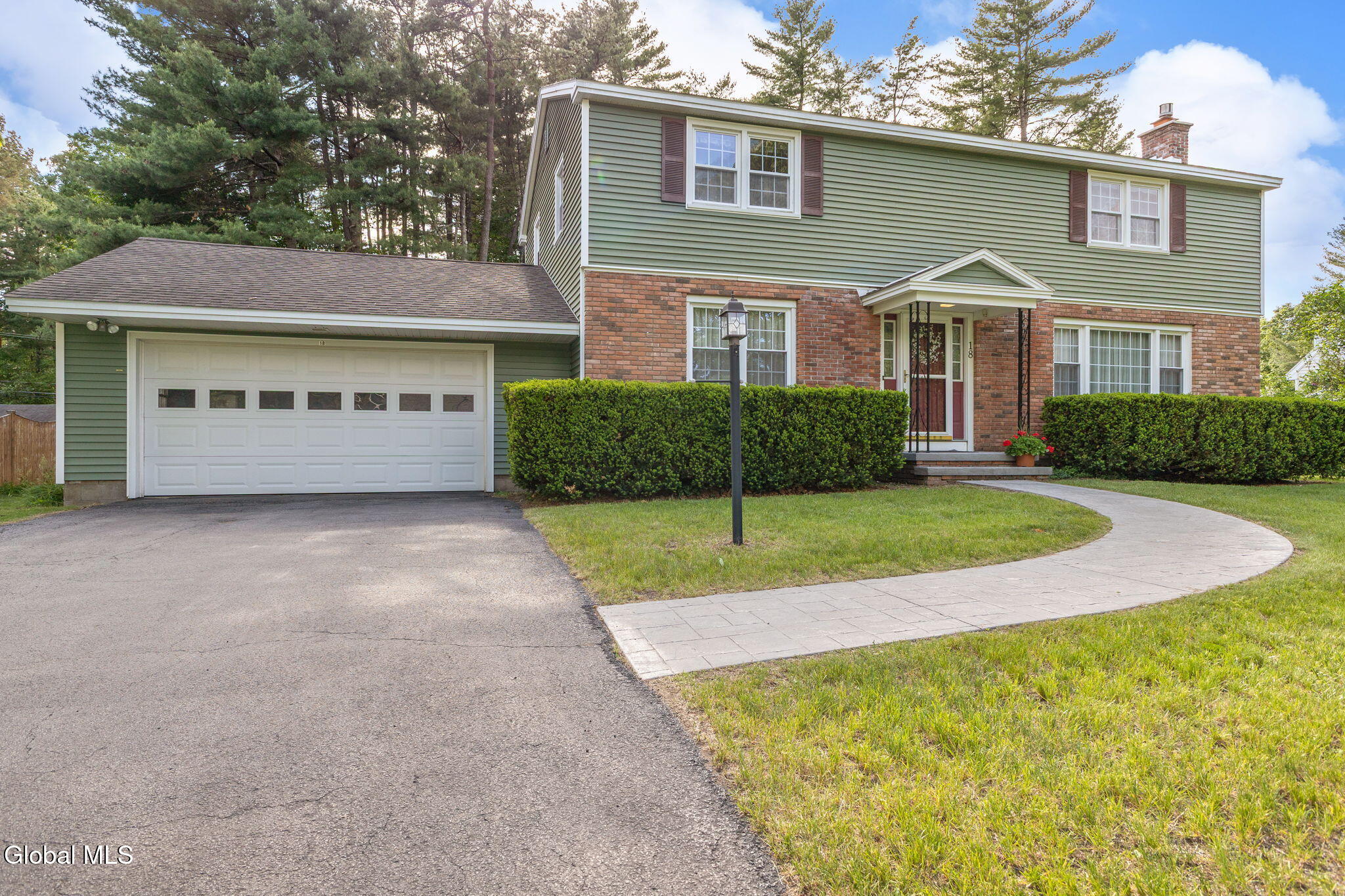 18 Sherwood Drive Queensbury NY 12804